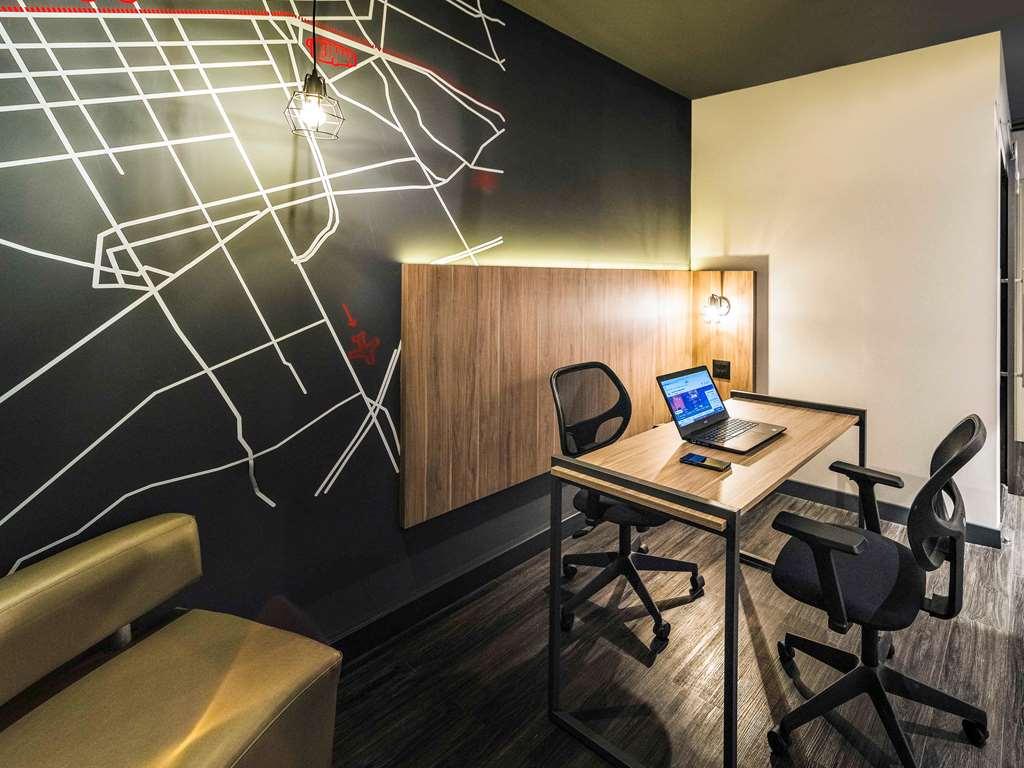 Готель Ibis Curitiba Batel Номер фото